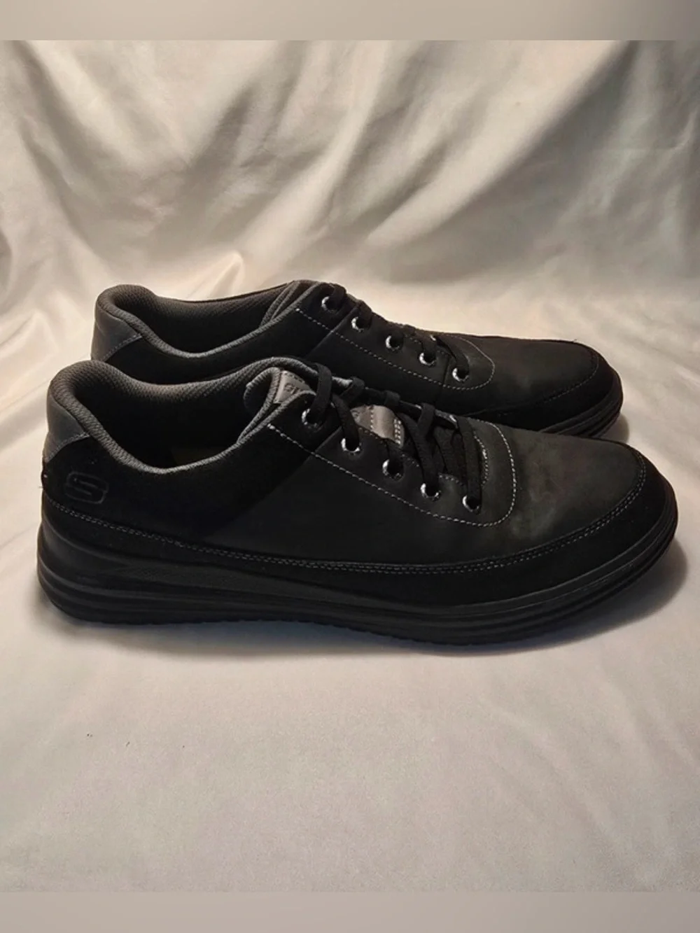 Skechers Proven - Aldeno Men's Leather Casual Sneakers - Black - Size 11.5 US